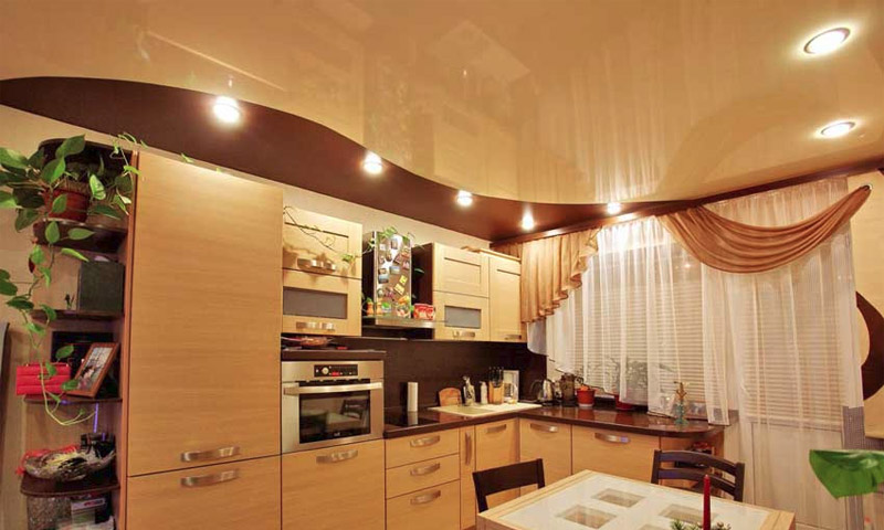 Отзиви и мнения за използването на окачени тавани в кухнята