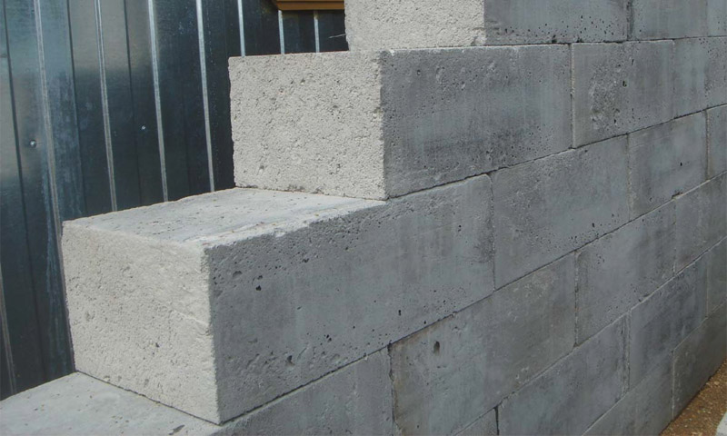Revisões do desenvolvedor sobre o uso de blocos de concreto de espuma