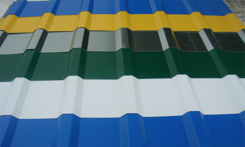 Quais são os tipos de papelão ondulado para paredes, telhados e cercas