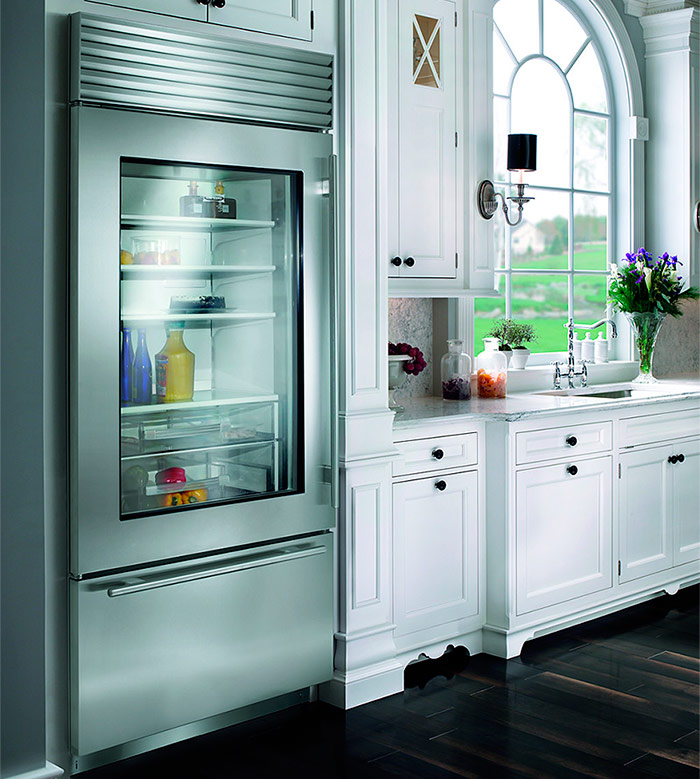 Ψυγείο με διαφανείς πόρτες