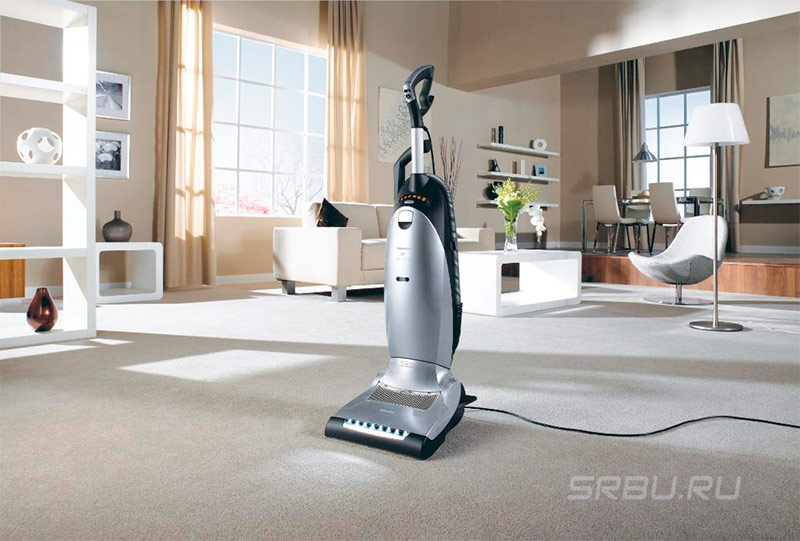 Vertical vacuum cleaner
